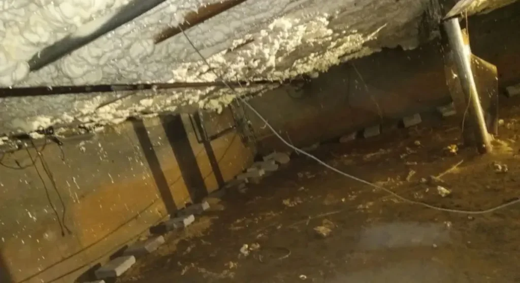 Benefits of Crawl Space Encapsulation - A Picture of Crawl Space Spray Foam Insulation